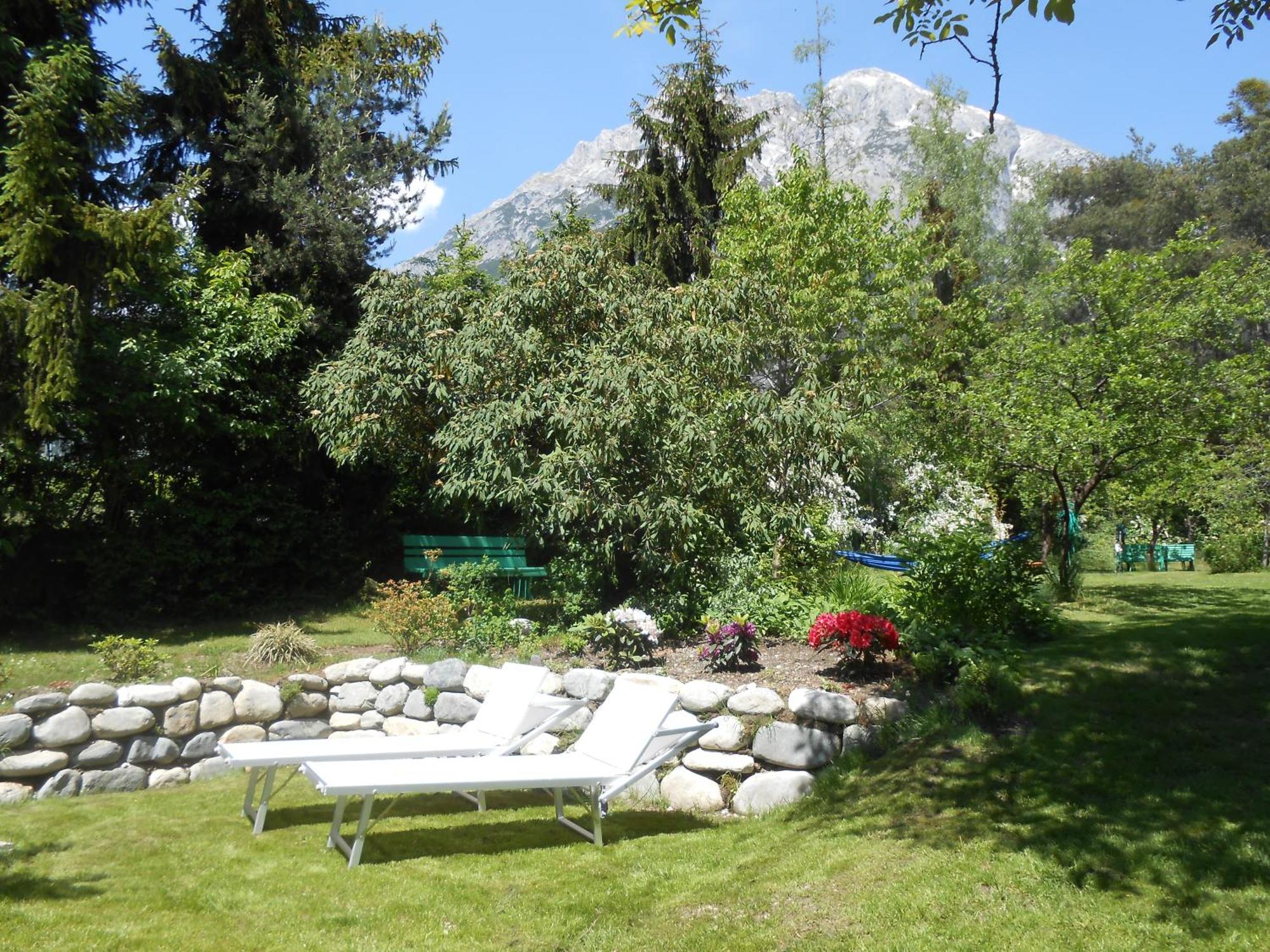 Gaestehaus Edelweiss Telfs Exterior photo